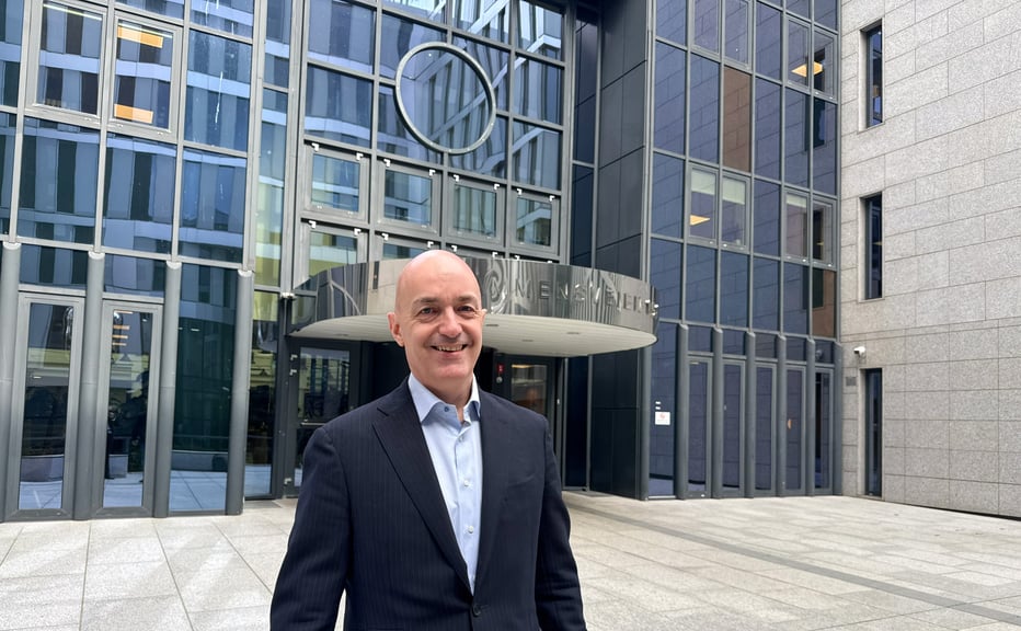 <span id="hs_cos_wrapper_name" class="hs_cos_wrapper hs_cos_wrapper_meta_field hs_cos_wrapper_type_text" style="" data-hs-cos-general-type="meta_field" data-hs-cos-type="text" >Stig Valderhaug gir stafettpinnen videre – Gaute Lien tiltrer som ny CEO</span>